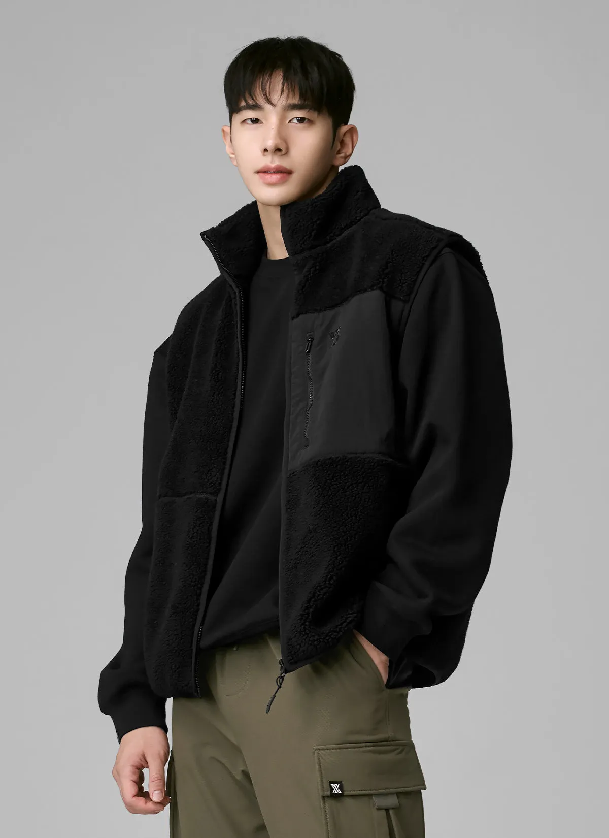 Multi-pocket fleece vest